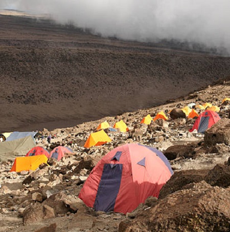 Machame route 6 and 7 days on Kilimanjaro hiking tour at reasonable cost