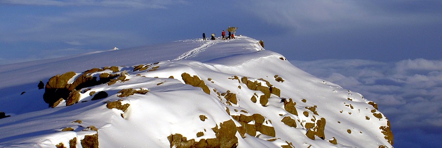 5 days Kilimanjaro climbing Marangu route