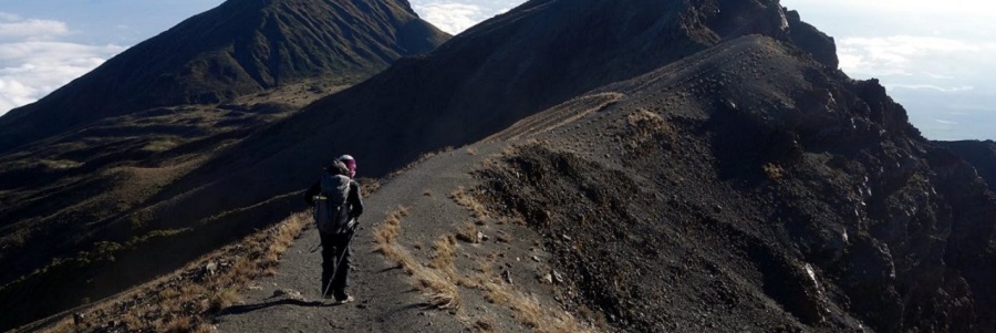 Climbing mount meru day 1, best mount meru day hike, mount meru climb price 