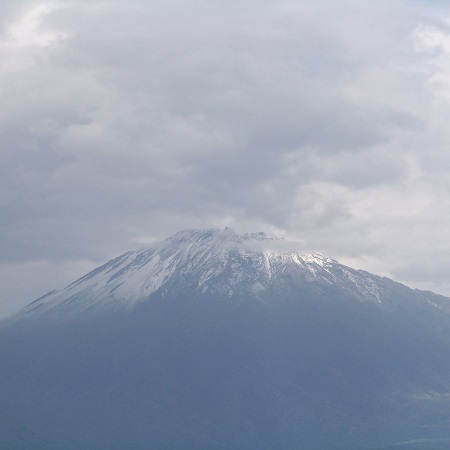 Climbing mount meru day 1, best mount meru day hike, mount meru climb price 