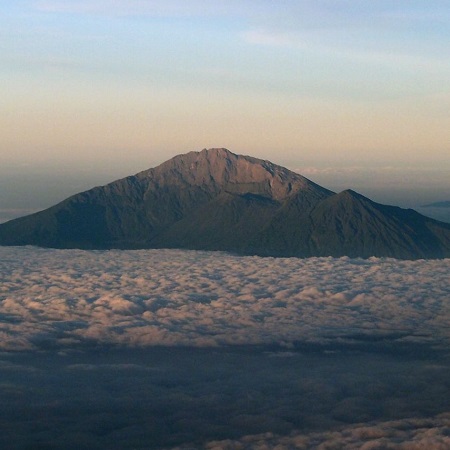 Climbing mount meru day 3, best mount meru day hike, mount meru climb price 