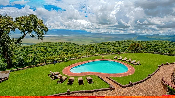 6 days safari lodge and camp in Arusha, Tarangire, Serengeti, Ngorongoro Crater, and Manyara 6 days safari lodge and camp in Arusha, Tarangire, Serengeti, Ngorongoro Crater, and Manyara